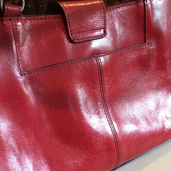🌹Patricia Nash Red Roses Embossed Leather Bag🌹 - Picture 5 of 9